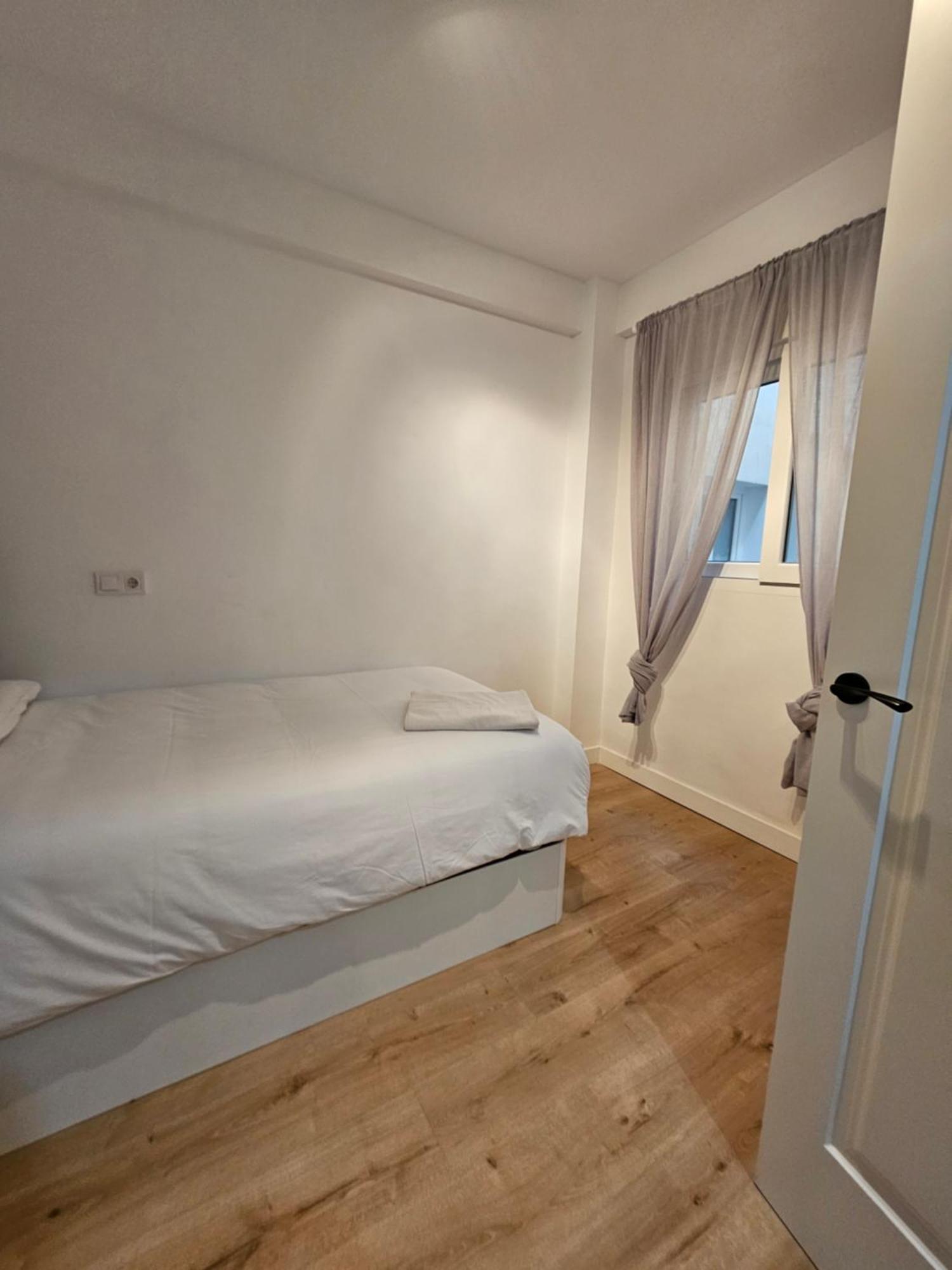 Exclusivo Apartamento Cerca De La Playa Malaga Ngoại thất bức ảnh