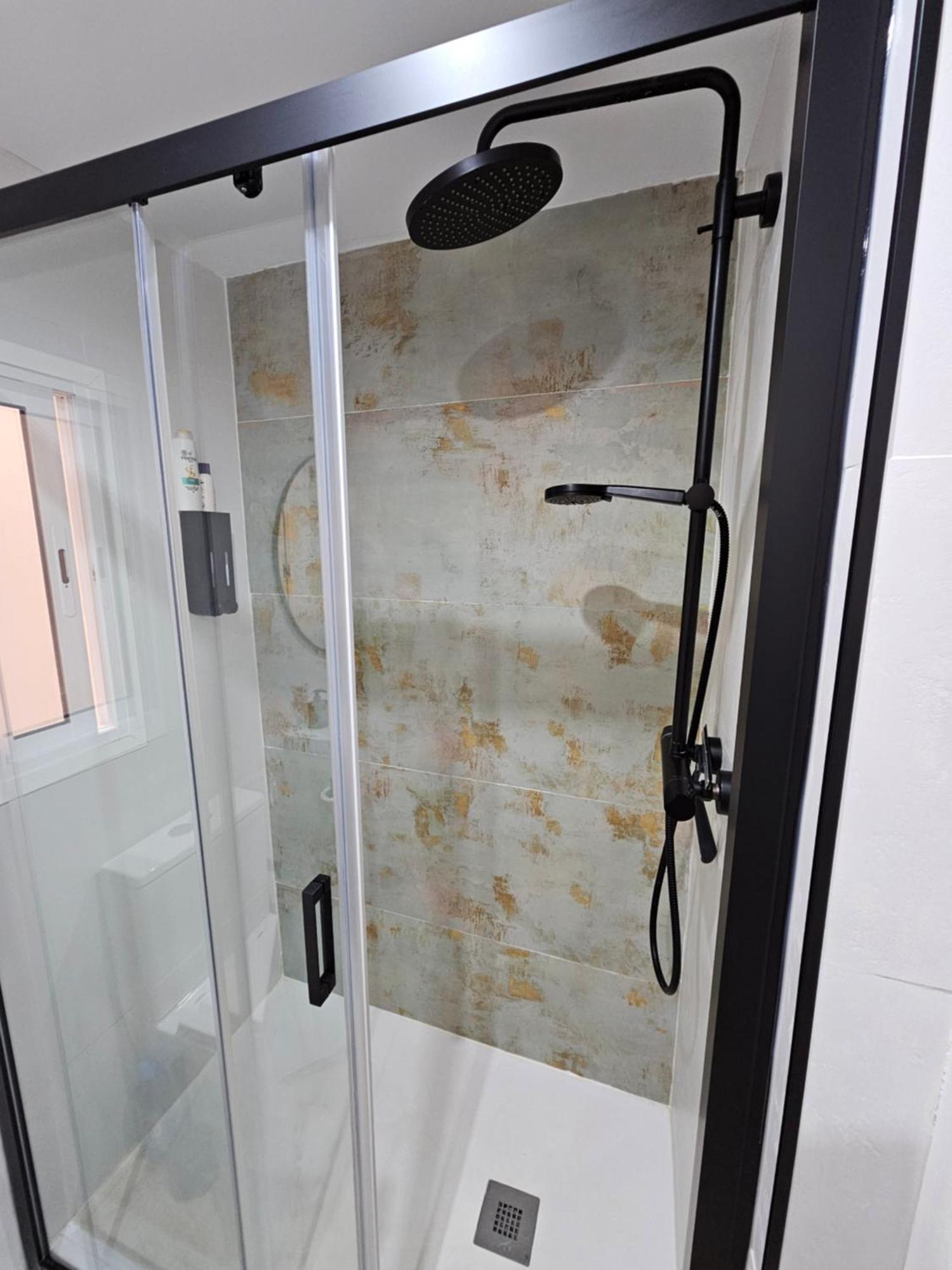 Exclusivo Apartamento Cerca De La Playa Malaga Ngoại thất bức ảnh